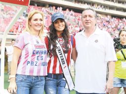 La Miss Universo, la tapatía Ximena Navarrete, fue invitada de honor de Jorge Vergara y Angélica Fuentes. E. PACHECO  /