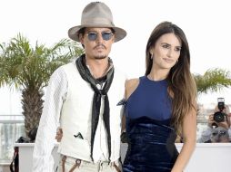 Los protagonistas de la película posan antes del estreno de la película. EFE  /