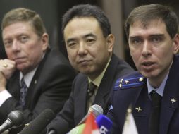 La integración estará formada por el ruso Serguéi Vólkov, el astronauta japonés Satosi Furukawa y el estadounidense Michael Fossum. EFE  /
