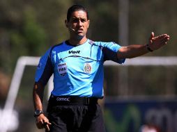 Roberto García Orozco va a la final de ida entre Morelia y Pumas. MEXSPORT  /