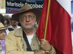 Javier Sicilia encabeza la Marcha por la Paz y la Justicia. ARCHIVO  /