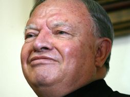 Juan Sandoval Íñiguez guarda reposo por causa de una paratifoidea y flebitis. E. PACHECO  /