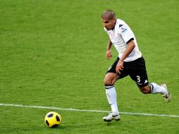 Carlos Salcido en un partido con el Fulham. MEXSPORT  /