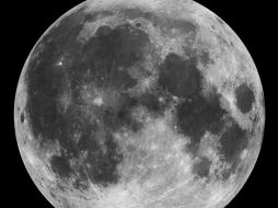 La Luna pudo haberse formado tras un desprendimiento de la Tierra. NASA  /