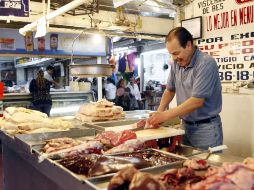 Los hígados de res que se venden en los mercados son de animales sacrificados en rastros TIF. E. PACHECO  /