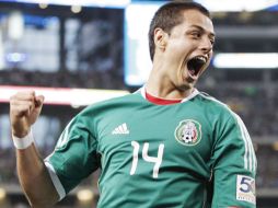Javier 'Chicharito' Hernández fue la figura de la Selección con tres anotaciones. AP  /
