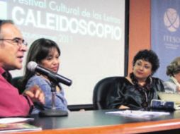 Numerosas personalidades internacionales dedicadas a la literatura.  /