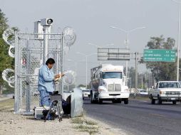 Radar para fotoinfracción en Periférico sur. E. PACHECO  /