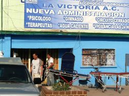 Sólo dos de los internos salvaron la vida al ocultarse bajo las camas. EFE  /