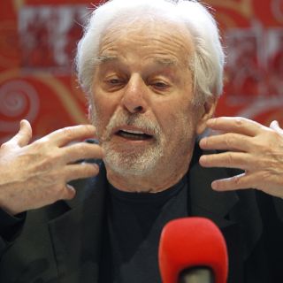 Alejandro Jodorowsky presenta su libro Metagenealogía