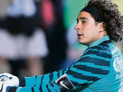 El contrato de Guillermo Ochoa está cerca de finalizar, por lo cual será libre para negociar su traspaso al futbol europeo. MEXSPORT  /