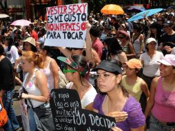 Las mujeres acudieron a la marcha contra el acoso sexual y la violencia de género. EL UNIVERSAL  /