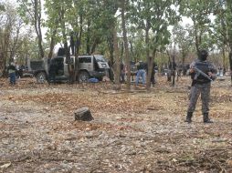Entre los vehículos asegurados destaca una Hummer con alto nivel de blindaje. M. PATIÑO  /