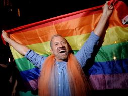 Miembos de la comunidad gay celebran. REUTERS  /