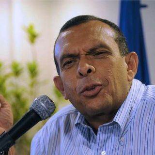 Porfirio Lobo viaja a Costa Rica en visita de Estado