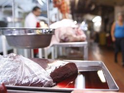 Pese a que la Secretaría de Salud levantó la restricción, en Tlaquepaque no se autoriza la comercialización de hígado. E. PACHECO  /