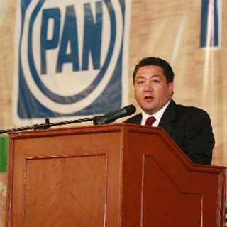 Tras amagar con denuncia, Abraham González se retracta