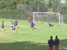Chivas durante una sesión de tiro al marco, en Monteverde. A. RAMÍREZ  /
