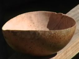 Entre los objetos que los visitantes apreciaron, destacan las jícaras. ESPECIAL  /