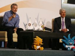 El gobernador del Estado, Emilio González Márquez y el ex gobernador Francisco Ramírez Acuña. M. FREYRIA  /