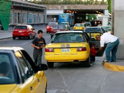 En febrero pasado se autorizó un incremento de 34.4% a las tarifas de taxis en la zona metropolitana. E. PACHECO.  /
