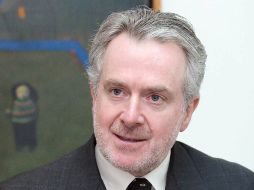 Santiago Creel anunció que hará un recorrido por el país para impulsar su aspiración a la candidatura panista. ARCHIVO  /