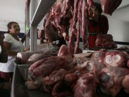 Algunos rastros municipales aún mantienen la restricción para la comercialización del hígado de res. A. HINOJOSA  /