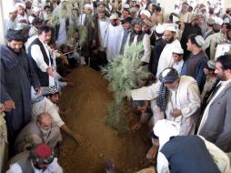 Ahmed Wali Karzai fue asesinado a tiros por uno de sus miembros de seguridad. EFE  /