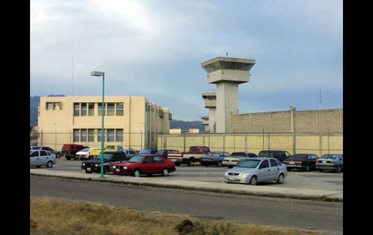 El perredista, estuvo internado un año y dos meses en el penal federal de El Rincón, en Tepic, Nayarit. ARCHIVO  /