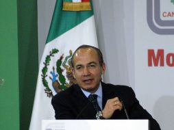 El Presidente dio la cifra de los árboles que se plantarán el día de hoy a través de su cuenta de Twitter @FelipeCalderon. ARCHIVO  /