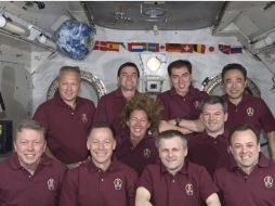 'Sigan adelante, están casi por terminar', les alentó el Control de la Misión. AP  /