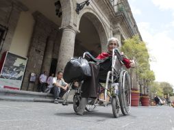 El Palacio Municipal de Guadalajara será el primero en ser habilitado para las personas con discapacidad. A. GARCÍA.  /