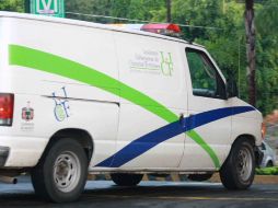 Personal del Instituto Jalisciense de Ciencias Forenses levantó los cuerpos de las víctimas. ARCHIVO  /