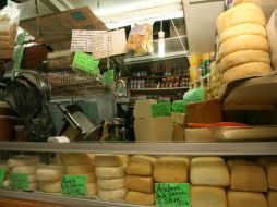 En el estudio de calidad de varias marcas de queso panela, se realizaron 5,701 pruebas de laboratorio. ARCHIVO  /
