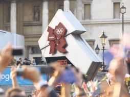 El clímax en Trafalgar Square fue cuando el reloj marcó 365 días con cero horas y cero minutos. GETTY IMAGES SPORT  /