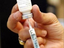 La vacuna también será aplicada al personal de salud, aeropuertos, aduanas y migración. ARCHIVO  /