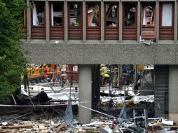 Imagen de la sede del gobierno noruego que fue dañada por bombas en Oslo, Noruega. NTX  /