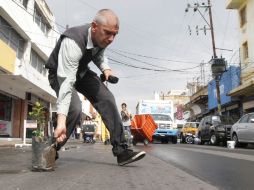 Además de los caminantes, el área estuvo ocupada por puestos ambulantes en algunos puntos. S. NÚÑEZ  /