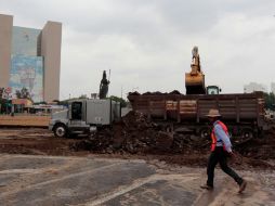 Hoy se terminarán los trabajos del retiro del concreto levantado en la Minerva, para iniciar más aberturas. A. GARCÍA.  /