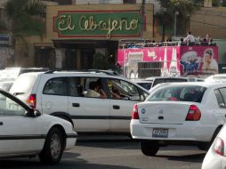 Desde el sábado pasado la Glorieta Minerva permanece cerrada a la circulación por las obras de repavimentación. E. BARRERA  /