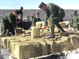 El proceso de destrucción, fue supervisado por autoridades federales y militares. ARCHIVO  /