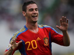 El español Álvaro Vázquez celebra después de anotar un gol ante Australia, durante un partido del Grupo C. EFE  /