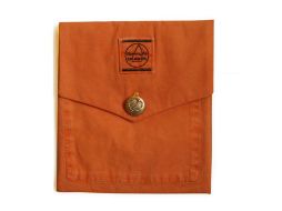 El precio de las fundas para la popular tableta informática de Apple es de 205 y 500 dólares. ESPECIAL  /