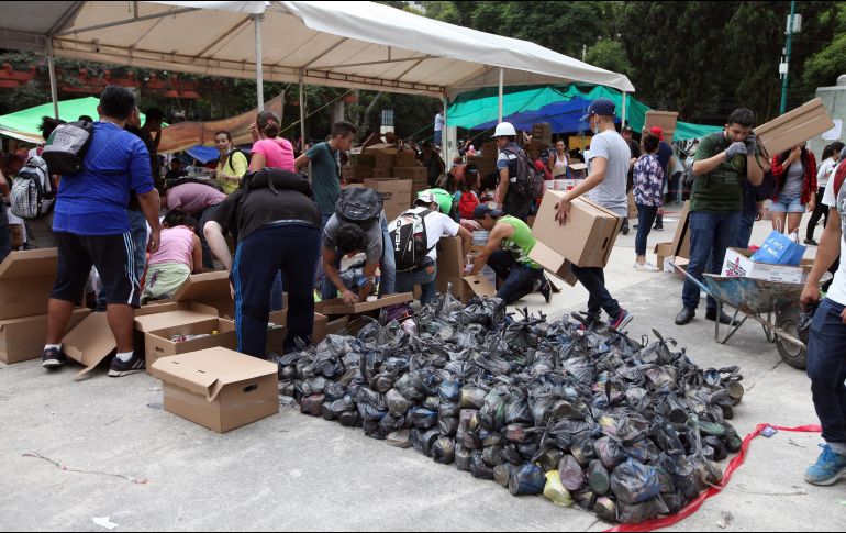 Destacó que la brigada Campeche que se trasladó a la Ciudad de México con bomberos, médicos, socorristas y binomios caninos.