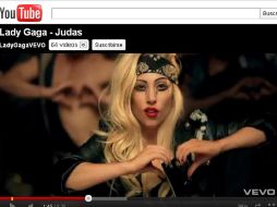 La polémica cantante Lady Gaga en el video 'Judas'. ESPECIAL  /