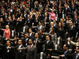 Los legisladores dicen que se debe trabajar en tener policías certificadas y que pasen los controles de confianza. ARCHIVO  /