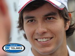 El piloto mexicano de Fórmula uno, Sergio Pérez, habla con la prensa en el circuito de Spa-Francorchamps. EFE  /