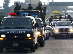 El diario neoyorquino afirmó que Estados Unidos ha permitido a comandos de la Policía mexicana penetrar en su espacio aéreo. ARCHIVO  /