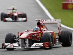 Fernando Alonso ( Ferrari) durante la sesión de clasificación en el circuito de Spa. REUTERS  /