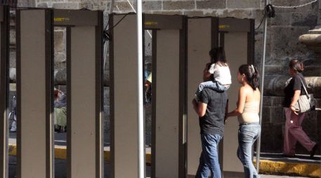 Los arcos están instalados desde las 12:00 horas. A. NIÑO  /